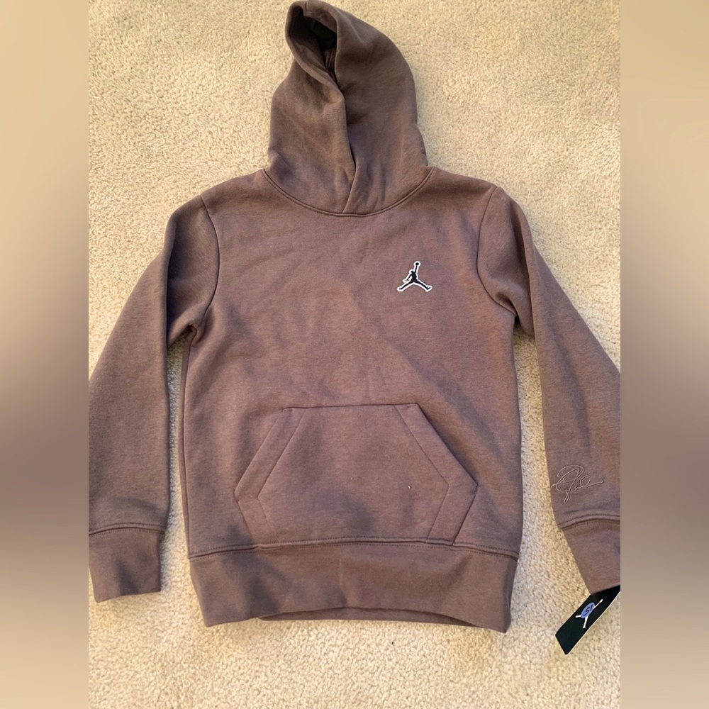 NWT MICHAEL JORDAN HOODED SWEATSHIRT
